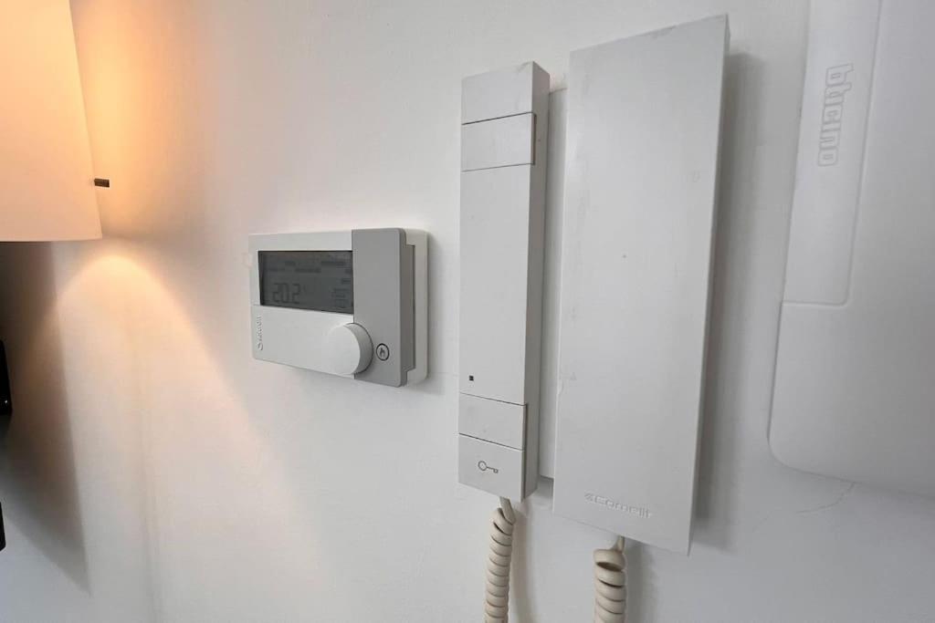 Urban House - Modern Flat Navigli Milan Center Apartment Exterior photo